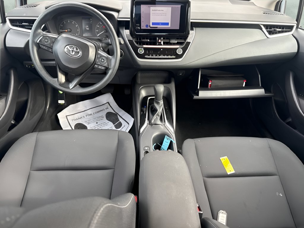 Used 2025 Toyota Corolla LE w/ Convenience Package FWD image 11