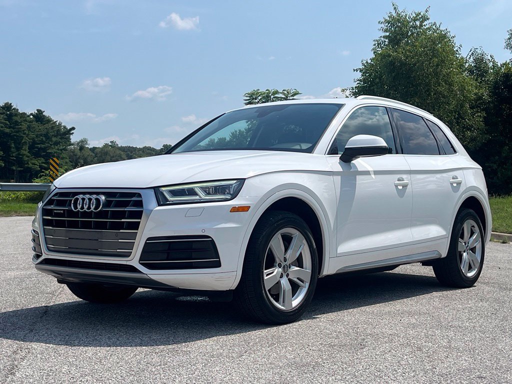 Used 2018 Audi Q5 2.0T Premium Plus w/ Premium Plus Package AWD/4WD image 3