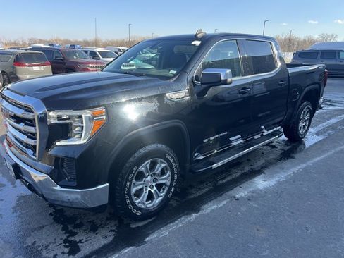Used 2021 GMC Sierra 1500 SLE image 3