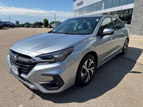 Used 2024 Subaru Legacy Premium AWD/4WD image 5