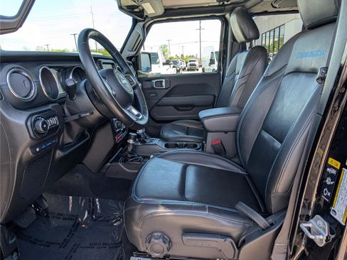 Used 2022 Jeep Wrangler Unlimited Rubicon 4xe w/ Steel Bumper Group image 18