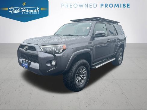 Used 2019 Toyota 4Runner SR5 Premium image 1