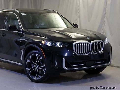 New 2026 BMW X5 xDrive40i w/ Climate Comfort Package AWD/4WD image 2