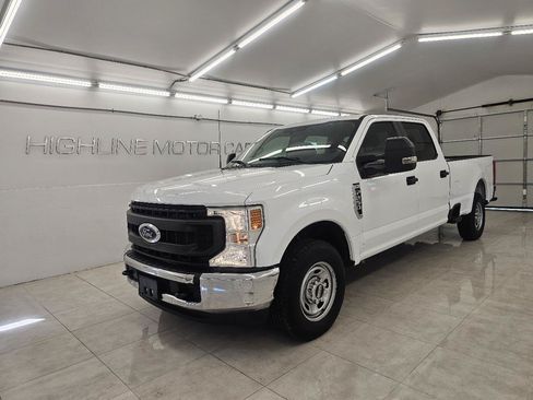 Used 2022 Ford F250 XL w/ Power Equipment Group RWD image 1