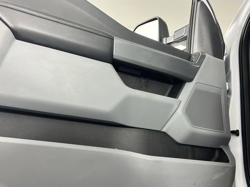 Used 2024 Ford F350 XLT w/ FX4 Off-Road Package image 24