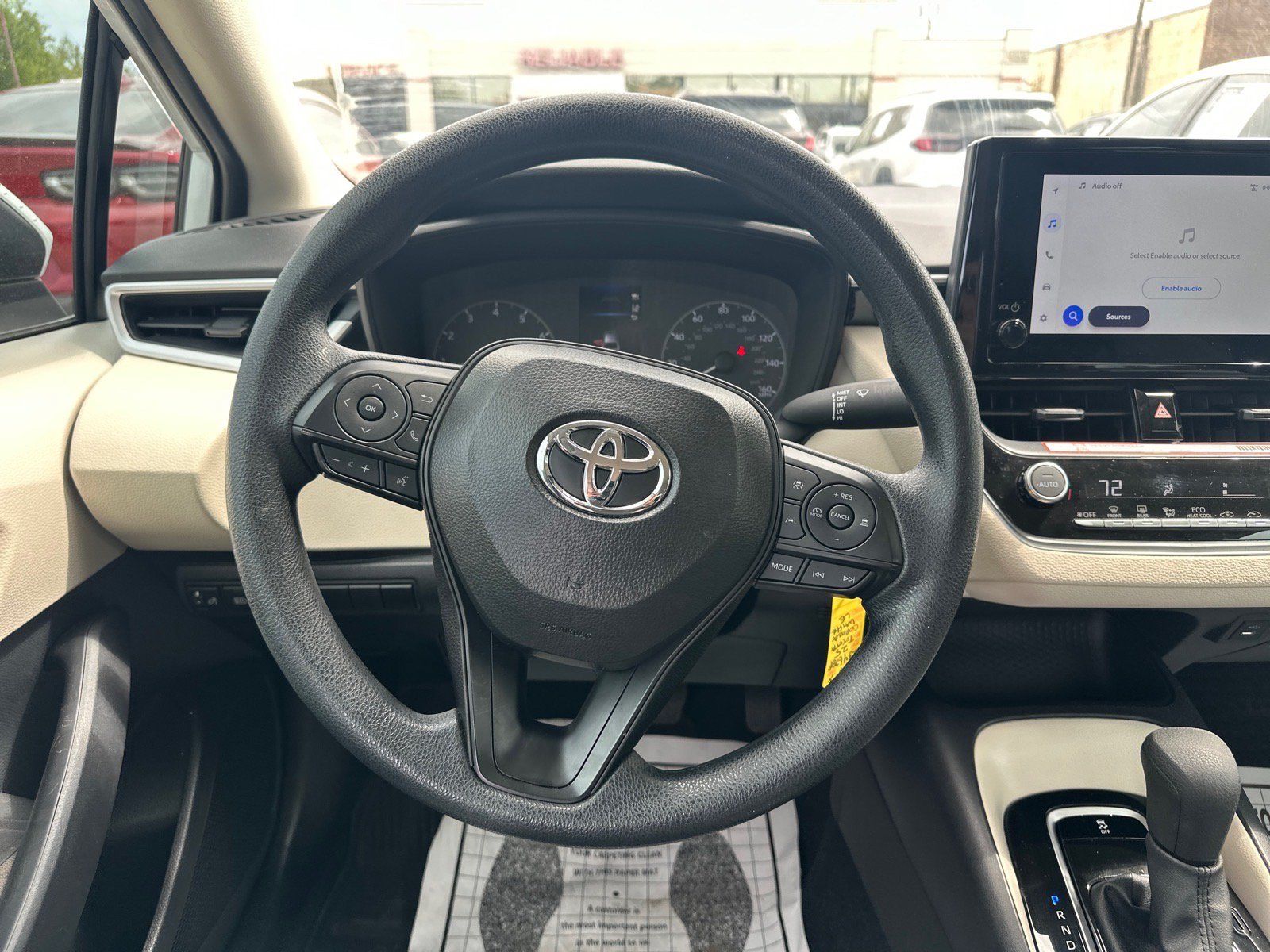Used 2025 Toyota Corolla LE FWD image 15