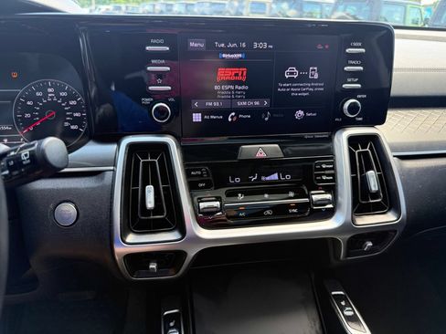 Used 2021 Kia Sorento S w/ Panoramic Sunroof Package FWD image 58