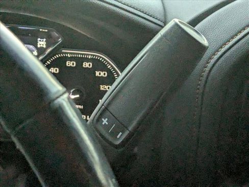 Used 2021 GMC Sierra 1500 AT4 w/ AT4 Premium Package image 13