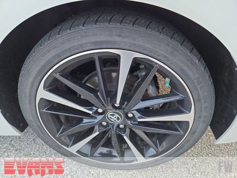 Used 2018 Toyota Camry XSE w/ Driver Assist Package image 26