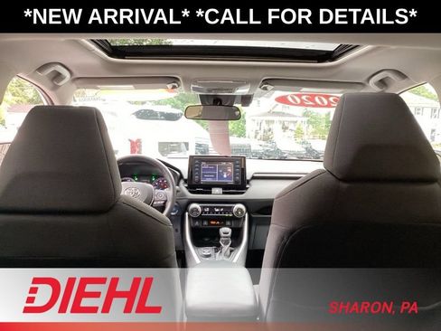 Used 2020 Toyota RAV4 XLE w/ Convenience Package AWD/4WD image 27