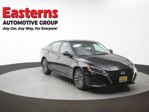 Used 2023 Nissan Altima 2.5 SV AWD/4WD image 50