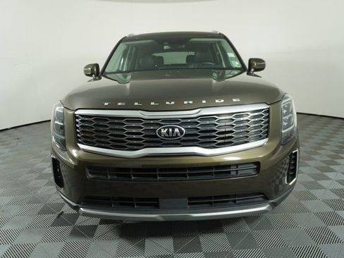 Used 2021 Kia Telluride EX w/ EX Premium Package image 2
