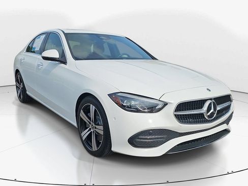 Used 2023 Mercedes-Benz C 300 Sedan image 3