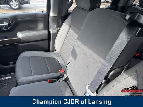 Used 2021 Chevrolet Silverado 1500 LT AWD/4WD image 36