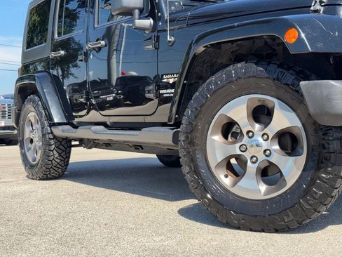 Used 2016 Jeep Wrangler Unlimited Sahara w/ Max Tow Package AWD/4WD image 2