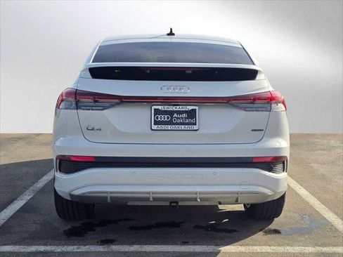 Used 2024 Audi Q4 e-tron Premium Plus AWD/4WD image 4
