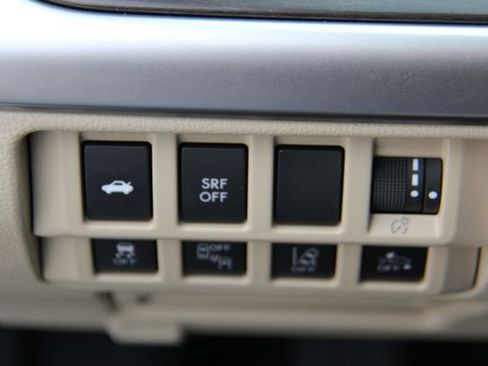 Used 2016 Subaru Legacy 2.5i Limited image 26