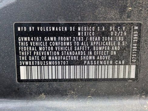 Used 2025 Volkswagen Jetta Sport FWD image 34