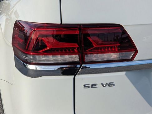 Certified 2023 Volkswagen Atlas SE image 8