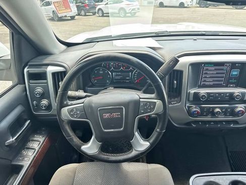 Used 2017 GMC Sierra 1500 SLE w/ SLE Value Package AWD/4WD image 16