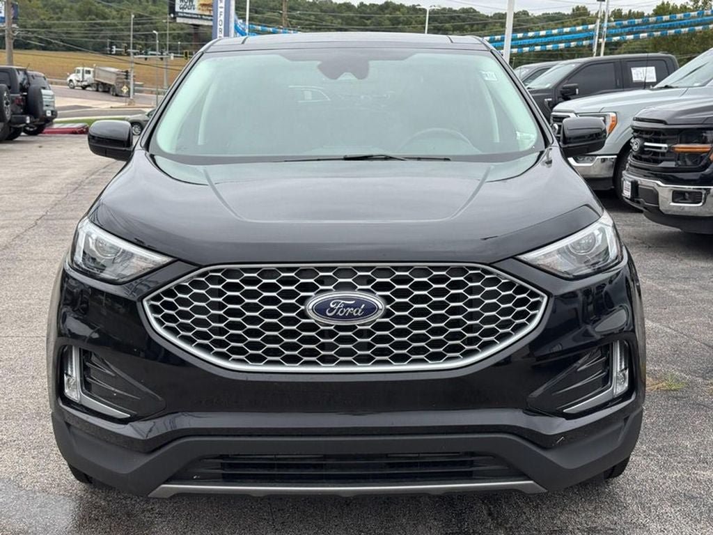 Used 2024 Ford Edge SEL w/ Convenience Package AWD/4WD image 9