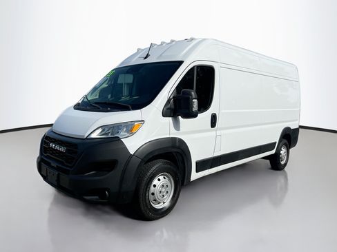 Used 2023 RAM ProMaster 2500 FWD image 10