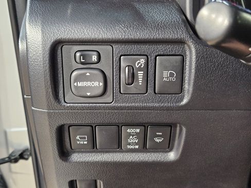 Certified 2024 Toyota 4Runner Limited AWD/4WD image 26
