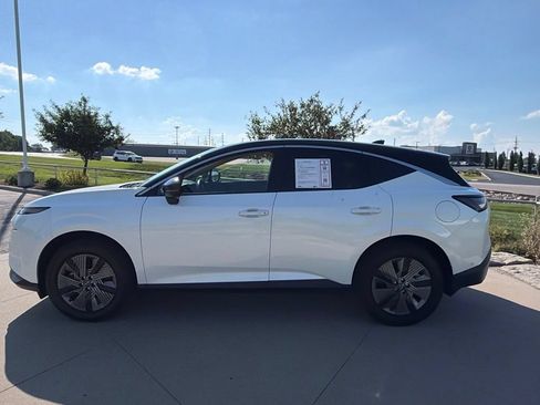 Used 2025 Nissan Murano SL AWD/4WD image 5