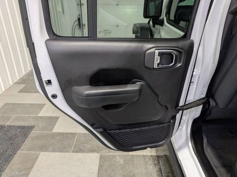 Used 2025 Jeep Wrangler Unlimited Sport S 4xe image 8