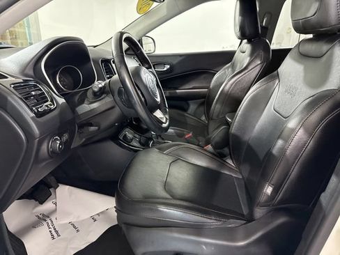 Used 2020 Jeep Compass Limited AWD/4WD image 18
