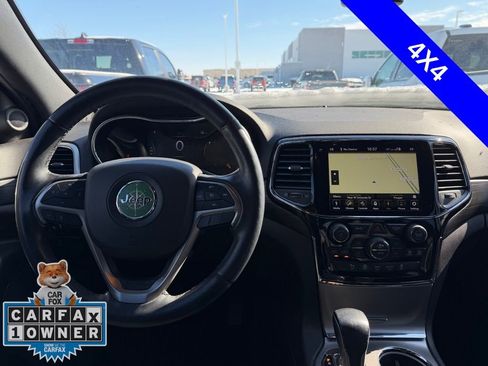 Used 2022 Jeep Grand Cherokee Laredo X image 8