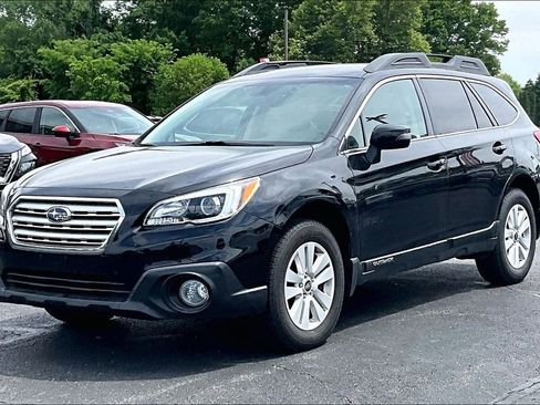 Used 2017 Subaru Outback 2.5i Premium AWD/4WD image 8