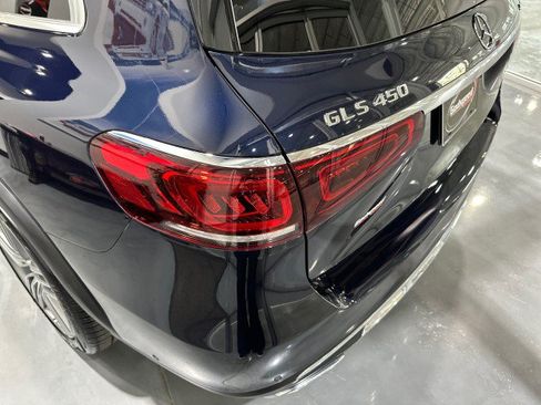 Used 2020 Mercedes-Benz GLS 450 4MATIC image 27