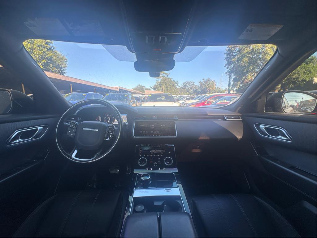 Used 2018 Land Rover Range Rover Velar R-Dynamic SE AWD/4WD image 20