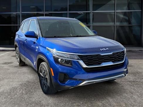 Used 2022 Kia Seltos LX image 1