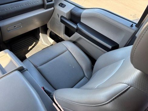 Used 2021 Ford F350 XL w/ Power Equipment Group image 12