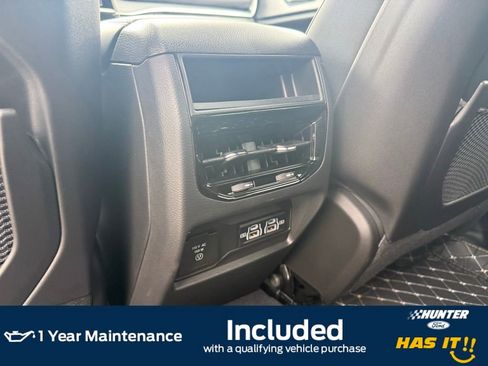 Used 2025 Jeep Grand Cherokee Altitude image 20