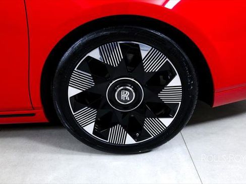 Certified 2024 Rolls-Royce Phantom Extended Wheelbase w/ The Phantom Package image 44