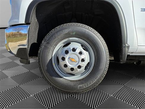 New 2026 Chevrolet Silverado 3500 W/T w/ WT Convenience Package image 9
