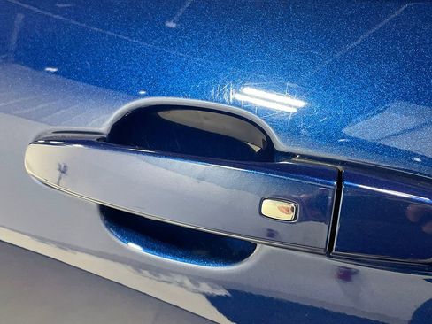 Used 2022 Chevrolet Equinox RS w/ Infotainment Package image 17