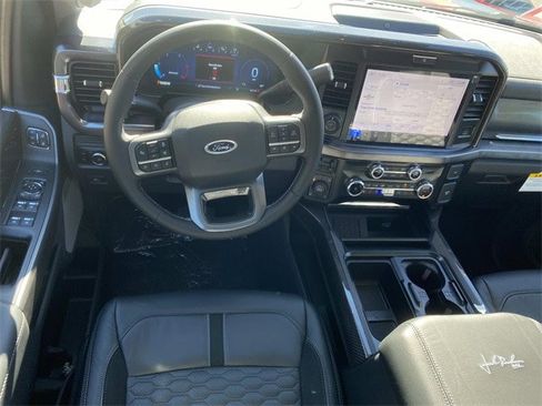 New 2026 Ford F250 Lariat w/ Black Appearance Package image 33