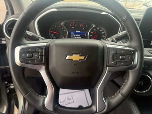 Used 2024 Chevrolet Blazer LT AWD/4WD image 16