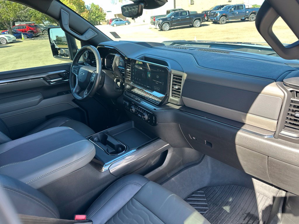Certified 2024 Chevrolet Silverado 2500 ZR2 w/ ZR2 Bison Edition AWD/4WD image 30