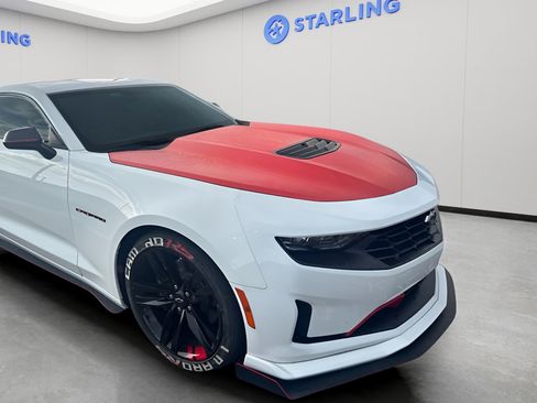 Used 2022 Chevrolet Camaro LT w/ Redline Edition RWD image 5