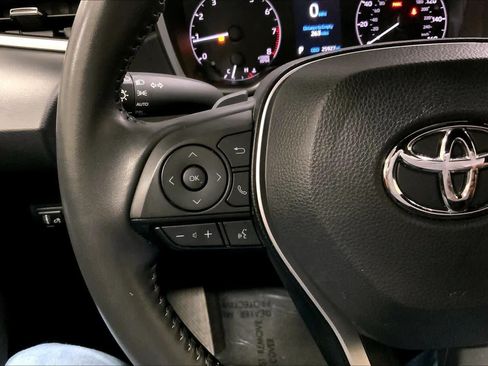 Used 2024 Toyota Corolla SE FWD image 24