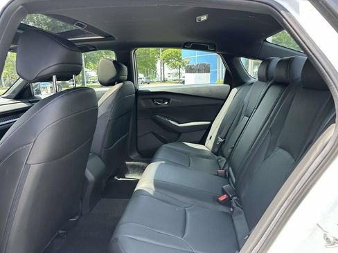 Used 2023 Honda Accord Sport image 9