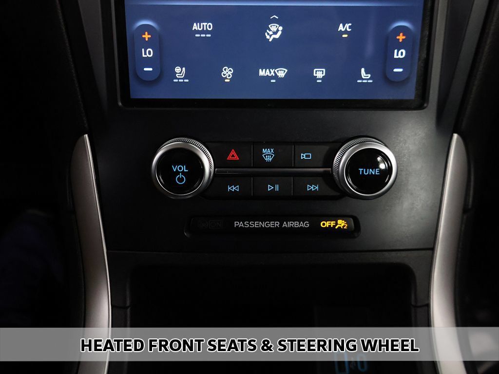 Used 2024 Ford Edge SEL w/ Convenience Package AWD/4WD image 4