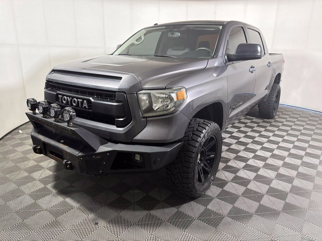 Used 2015 Toyota Tundra SR5 w/ TRD Off Road Package AWD/4WD image 4