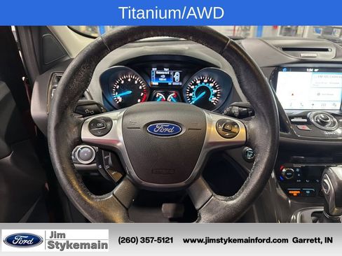 Used 2016 Ford Escape Titanium w/ Equipment Group 301A AWD/4WD image 22