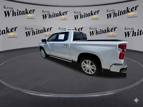 Certified 2026 Chevrolet Silverado 1500 High Country AWD/4WD image 7